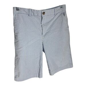 Vineyard Vines Boys Breaker shorts Striped Sz 16 Blue